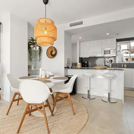 46 Corner With Panoramic Sea Views And Large Terrace Appartamento Casares